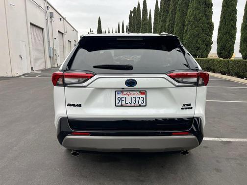 Midnight Black Metallic 2023 Toyota RAV4 Hybrid SE