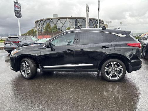 2023 Acura RDX Advance Package