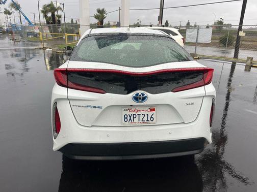 2022 Toyota Prius Prime XLE