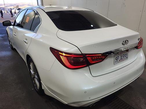 Majestic White 2024 INFINITI Q50 3.0t LUXE