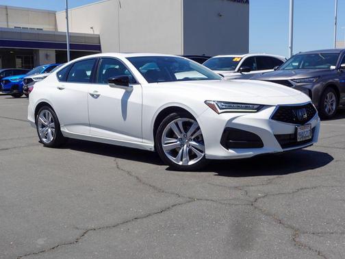 Platinum White Pearl 2023 Acura TLX Technology