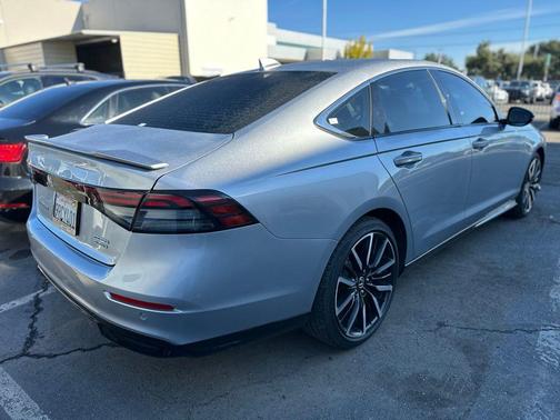 2024 Honda Accord Hybrid Touring