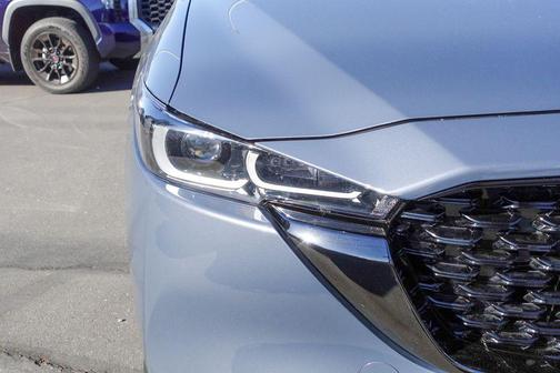 2025 Mazda CX-5 Carbon Edition