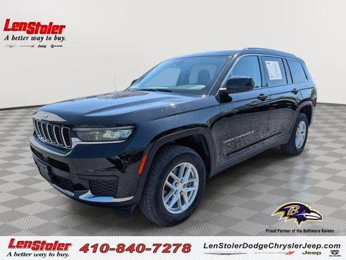 Diamond Black Crystal Pearlcoat 2024 Jeep Grand Cherokee L Laredo