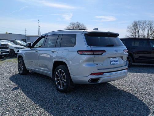 2021 Jeep Grand Cherokee L Overland