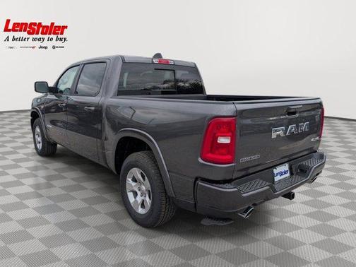 Granite Crystal Metallic Clearcoat 2026 RAM 1500 Big Horn/Lone Star