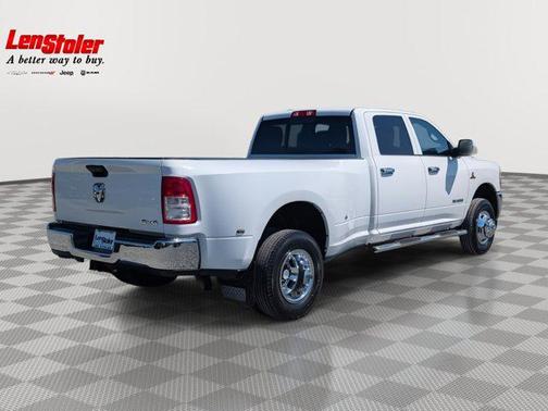 2019 RAM 3500 Tradesman Crew Cab 4x4 8' Box