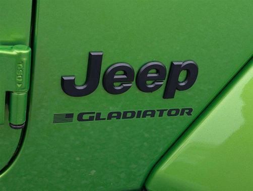 2025 Jeep Gladiator Willys
