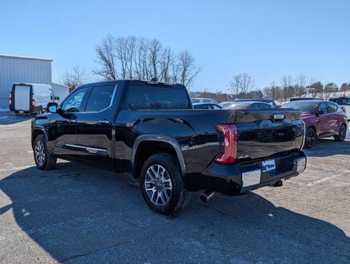 2025 Toyota Tundra Hybrid 1794 Edition