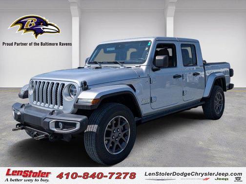 2022 Jeep Gladiator Overland