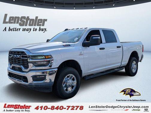 2025 RAM 2500 Tradesman Crew Cab 4x4 6'4' Box