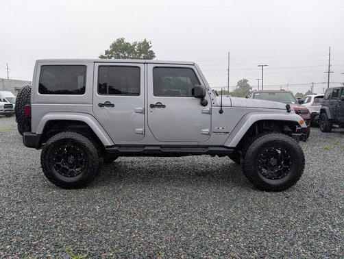 2018 Jeep Wrangler JK Unlimited Sahara