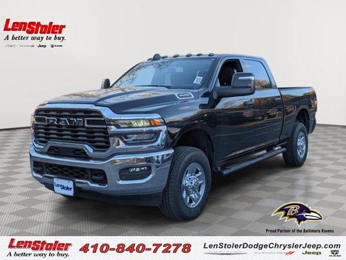 Diamond Black Crystal Pearlcoat 2026 RAM 3500 Tradesman