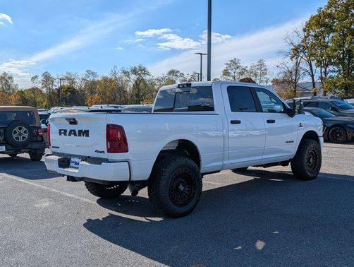 2025 RAM 2500 Big Horn Crew Cab 4x4 6'4' Box