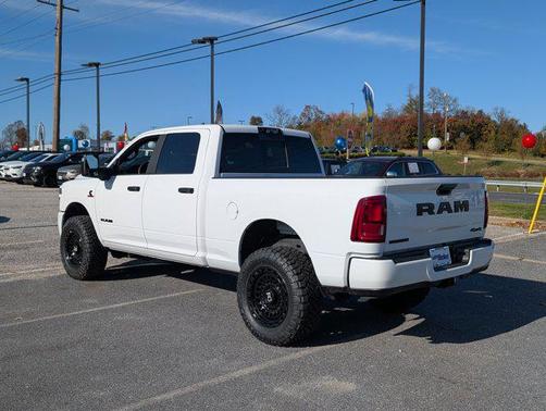 2025 RAM 2500 Big Horn Crew Cab 4x4 6'4' Box