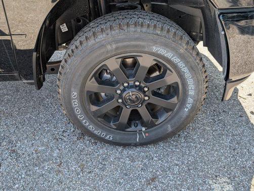 2025 RAM 2500 Big Horn Crew Cab 4x4 6'4' Box