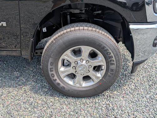 2025 RAM 2500 Big Horn Crew Cab 4x4 6'4' Box