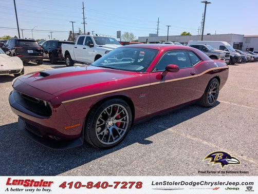 Octane Red Pearlcoat 2017 Dodge Challenger SRT 392
