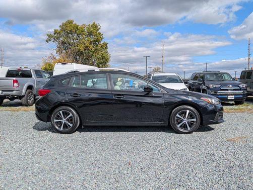 2022 Subaru Impreza Premium