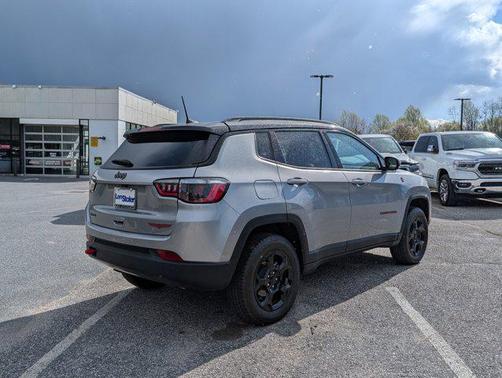 2024 Jeep Compass Trailhawk