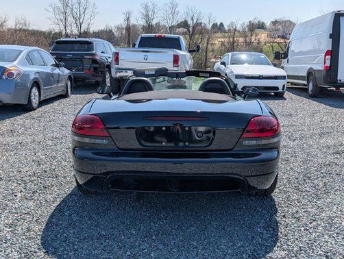 2006 Dodge Viper SRT10