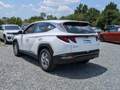 2024 Hyundai TUCSON SE