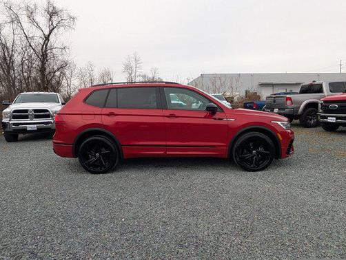 2024 Volkswagen Tiguan 2.0T SE R-Line Black 4MOTION