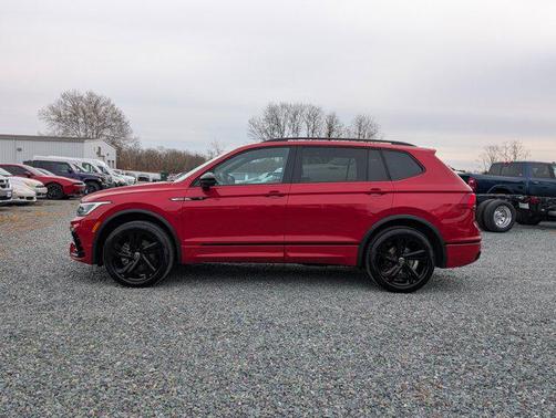 2024 Volkswagen Tiguan 2.0T SE R-Line Black 4MOTION