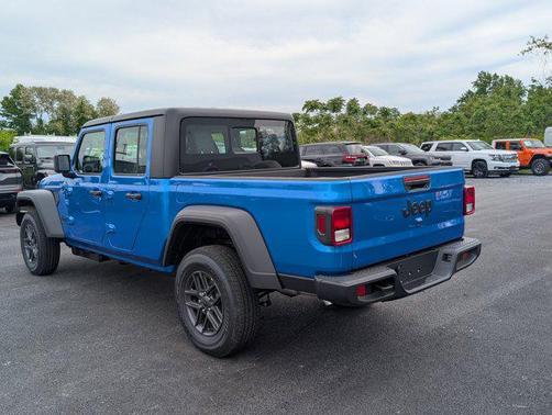 Hydro Blue Pearlcoat 2026 Jeep Gladiator Sport