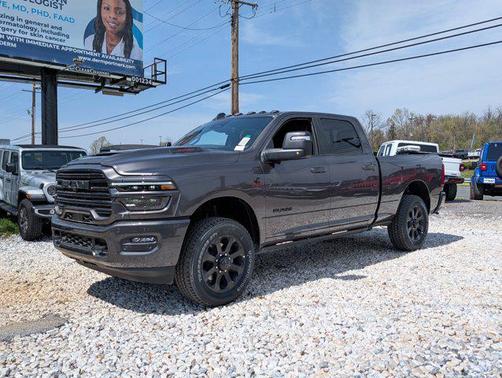 2025 RAM 2500 Laramie Crew Cab 4x4 6'4' Box