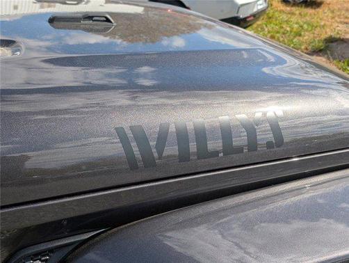 2025 Jeep Gladiator Willys