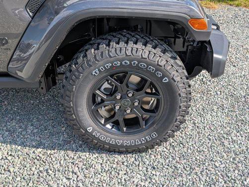 2025 Jeep Gladiator Willys