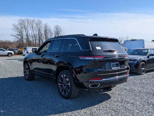 2025 Jeep Grand Cherokee Overland