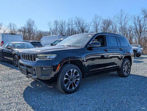 2025 Jeep Grand Cherokee Overland