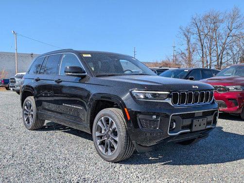 2025 Jeep Grand Cherokee Overland