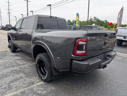 Granite Crystal Metallic Clearcoat 2022 RAM 3500 Laramie Mega Cab 4x4 6'4' Box