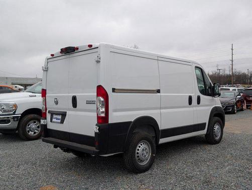 2025 RAM ProMaster 1500 Low Roof