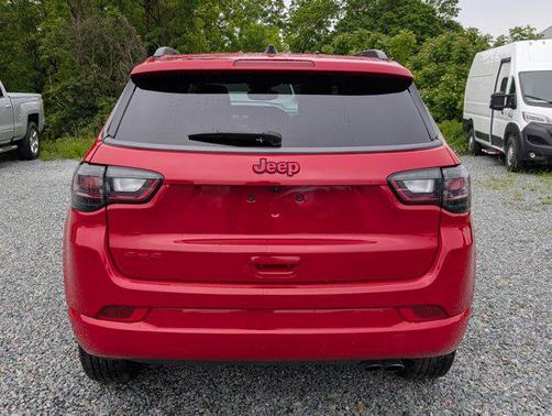 2022 Jeep Compass (RED) Edition 4x4