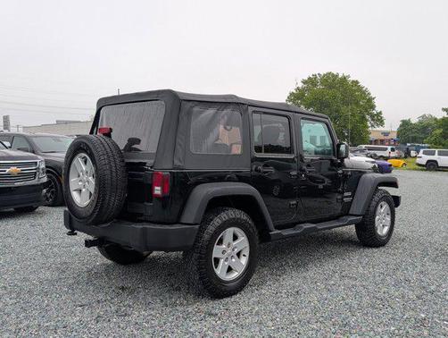 2017 Jeep Wrangler Unlimited Sport