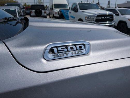 2025 RAM 1500 ST