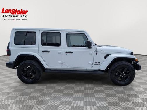 Bright White Clearcoat 2021 Jeep Wrangler Unlimited Sahara