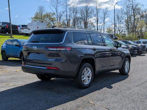 2025 Jeep Grand Cherokee L Laredo