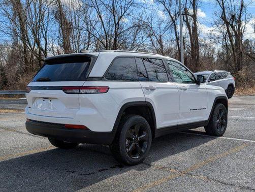 2025 Jeep Grand Cherokee Altitude