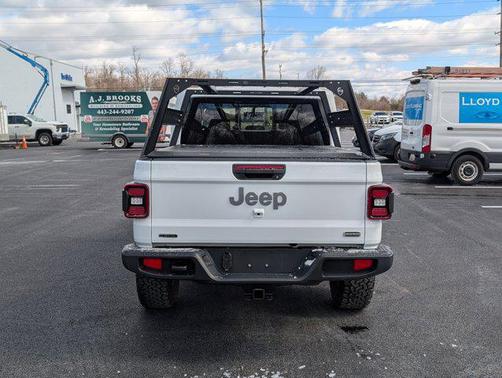 2022 Jeep Gladiator Overland