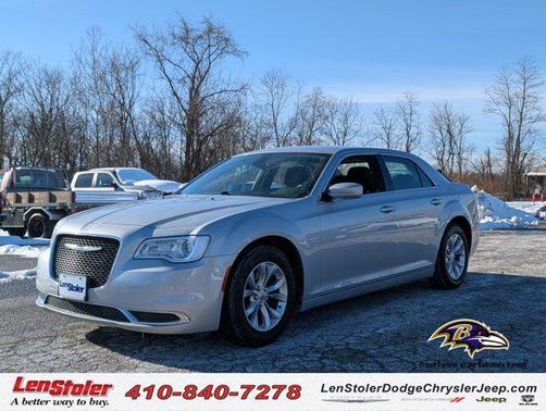 2019 Chrysler 300 Touring