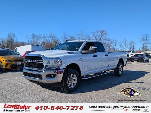 2024 RAM 3500 Big Horn Crew Cab 4x4 8' Box