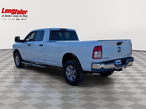 2024 RAM 3500 Big Horn Crew Cab 4x4 8' Box