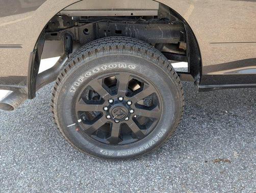 2025 RAM 2500 Big Horn Crew Cab 4x4 6'4' Box