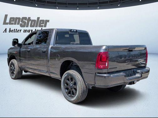 2025 RAM 2500 Big Horn Crew Cab 4x4 6'4' Box