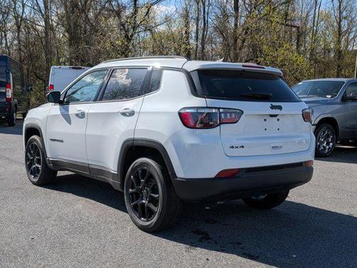 2025 Jeep Compass Latitude